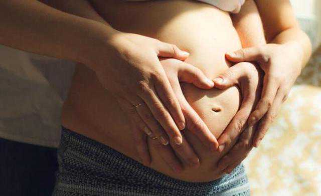 备孕10年没怀上，33岁腹痛居然生个娃，你是怎么知道自己怀孕的？